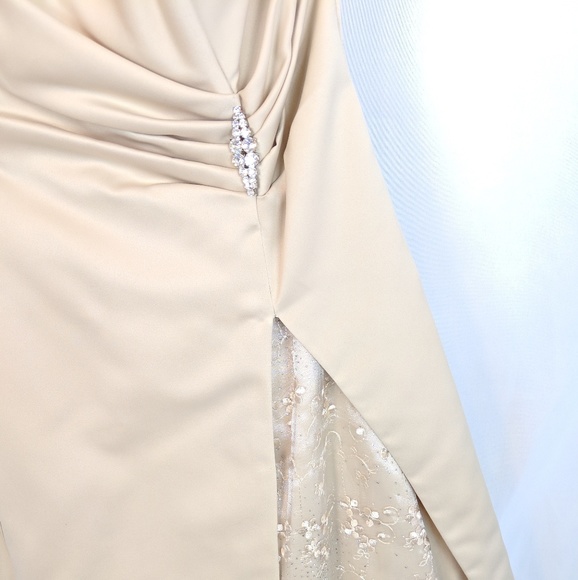 Victory Collection Long Gold Strapless Gown Dress Women Large - Picture 2 of 6